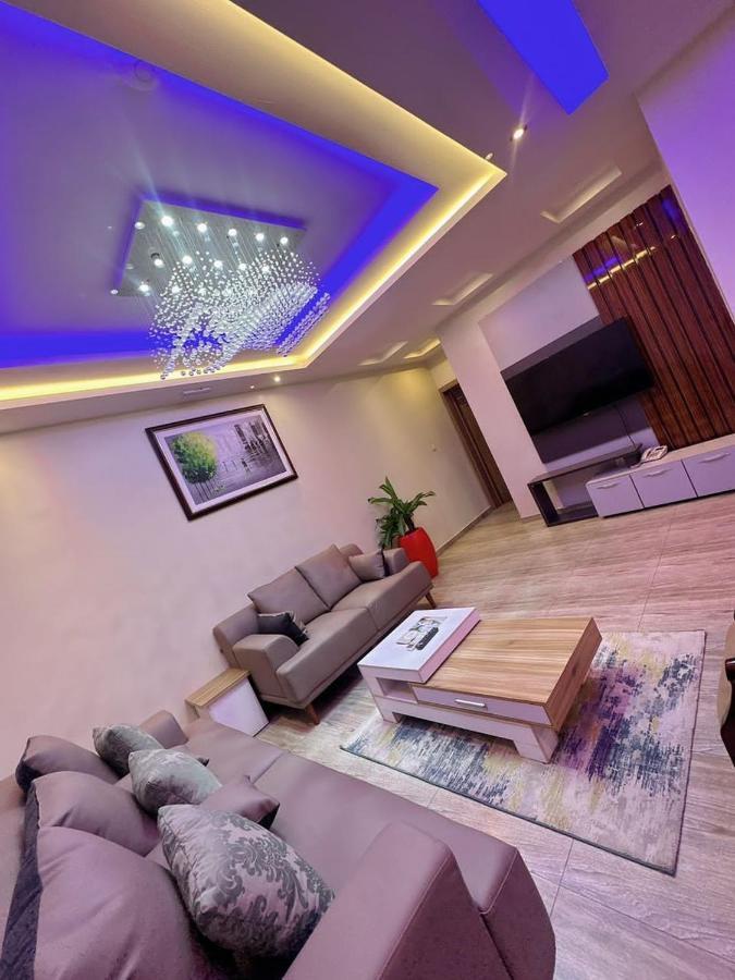 God'S Touch Apartments Signature Lagos Exteriör bild